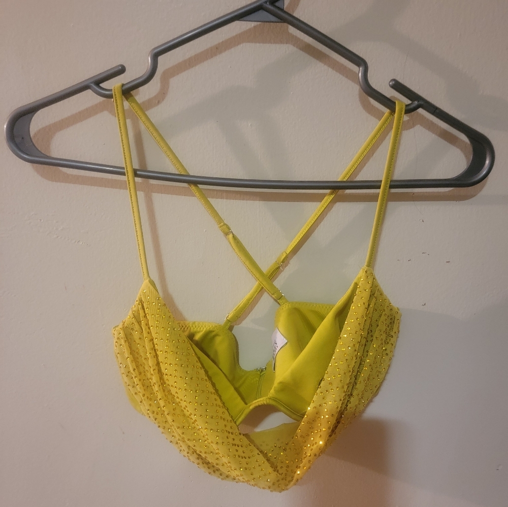 Oh Polly Cahuilla Hills Rhine Stone Mesh Bralet in Lime - Picture 3 of 9